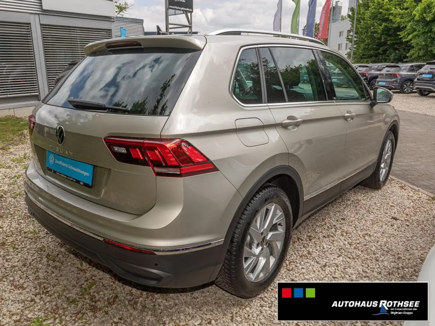 Volkswagen Tiguan MOVE 2.0 TDI ACC+AHK+LED+NAVI+STANDHZG Argent - 2