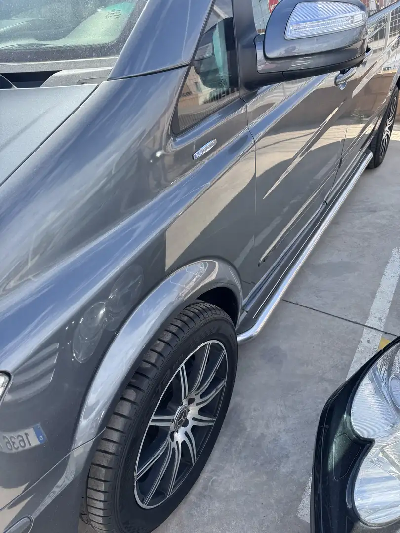 Mercedes-Benz Viano 2.2CDI Trend Compacto 4M Aut. - 2