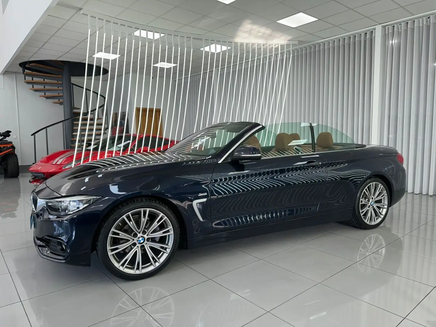 BMW 420 420iA Cabrio Zwart - 2