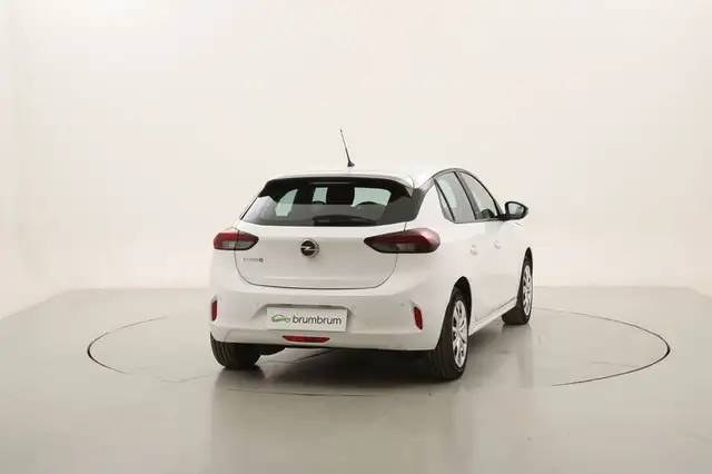Opel Corsa-E view 5