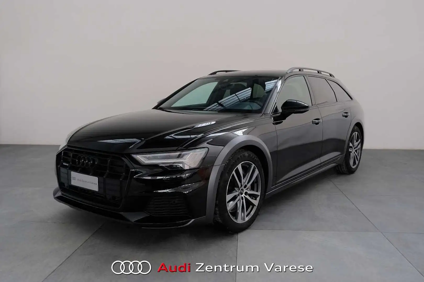 Audi A6 allroad 55 TFSI 340CV MHEV Stronic Quattro Evolution Zwart - 1