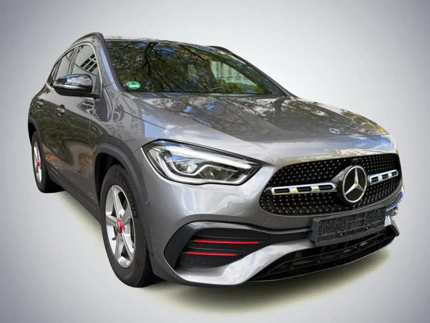 Mercedes-Benz GLA 200 GLA 7G-DCT AMG Line*SPUR*WIDESCREEN*MBUX*LED Gris - 1