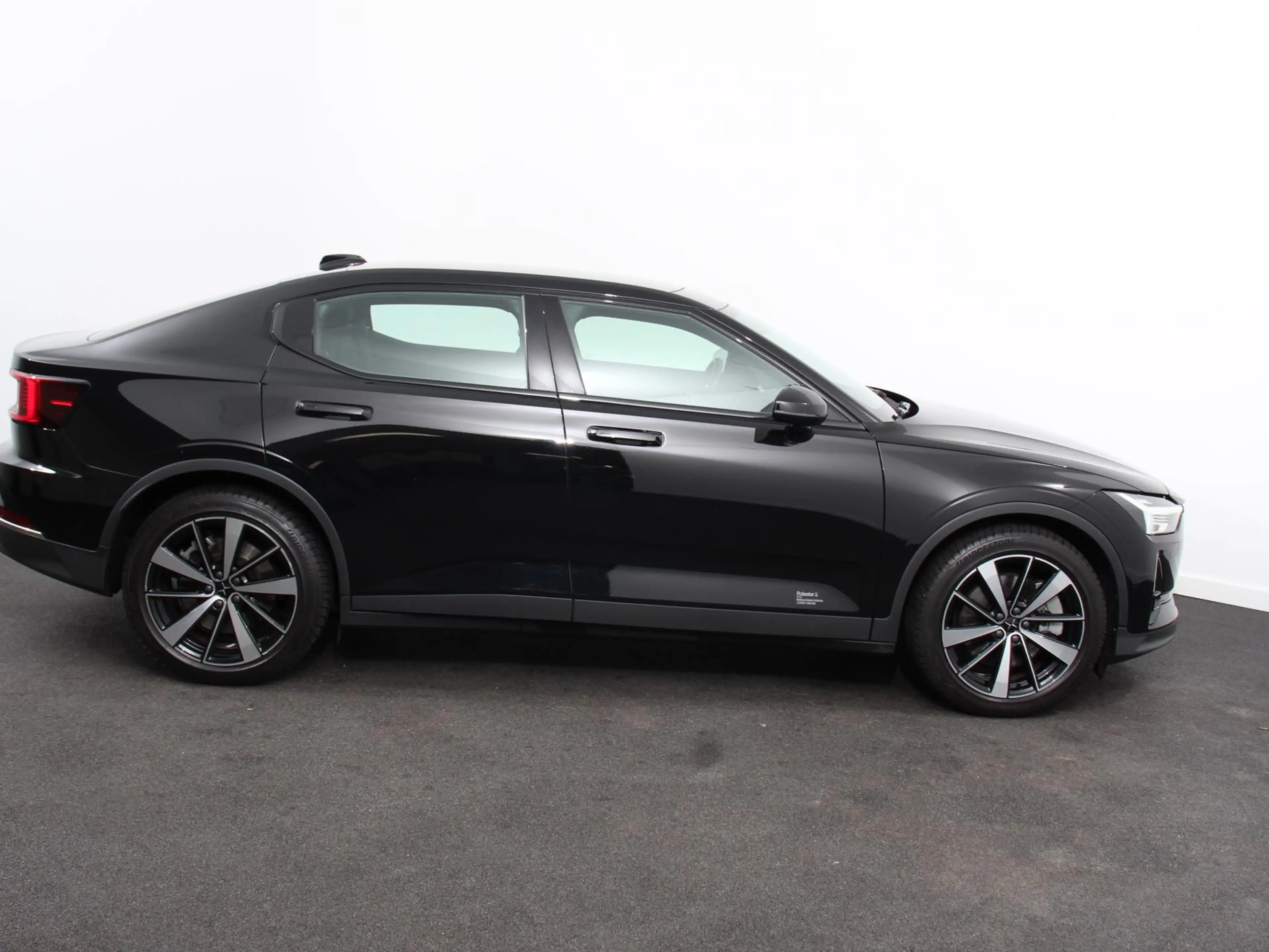 Polestar 2 Long Range Dual Motor 408pk Launch Edition 78kWh C — photo 8