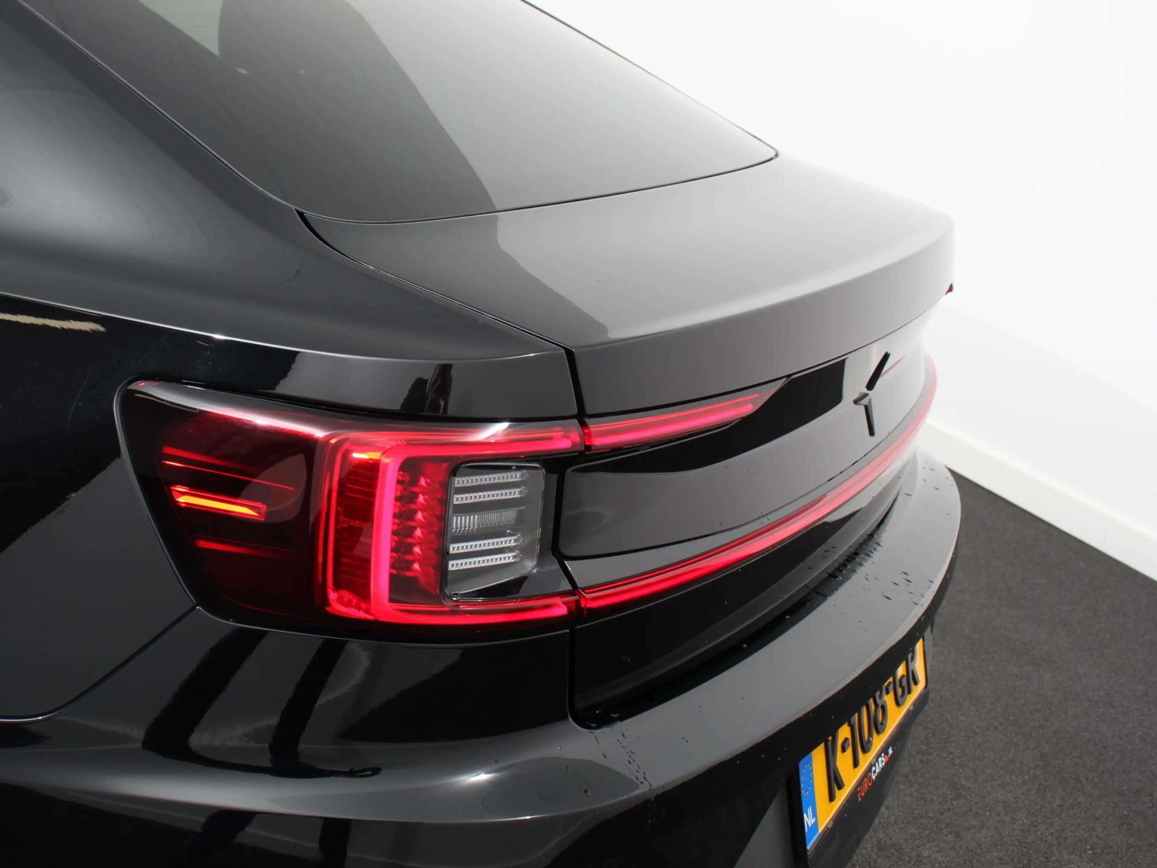 Polestar 2 Long Range Dual Motor 408pk Launch Edition 78kWh C — photo 34