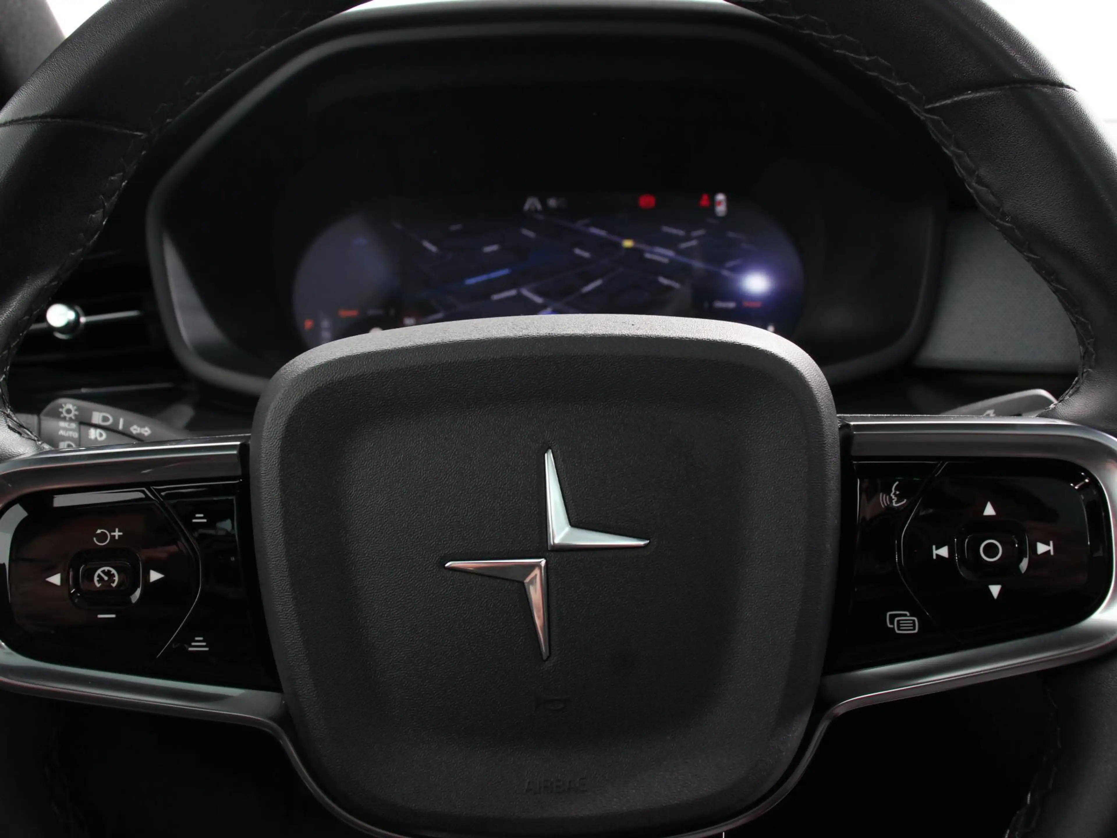 Polestar 2 Long Range Dual Motor 408pk Launch Edition 78kWh C — photo 14