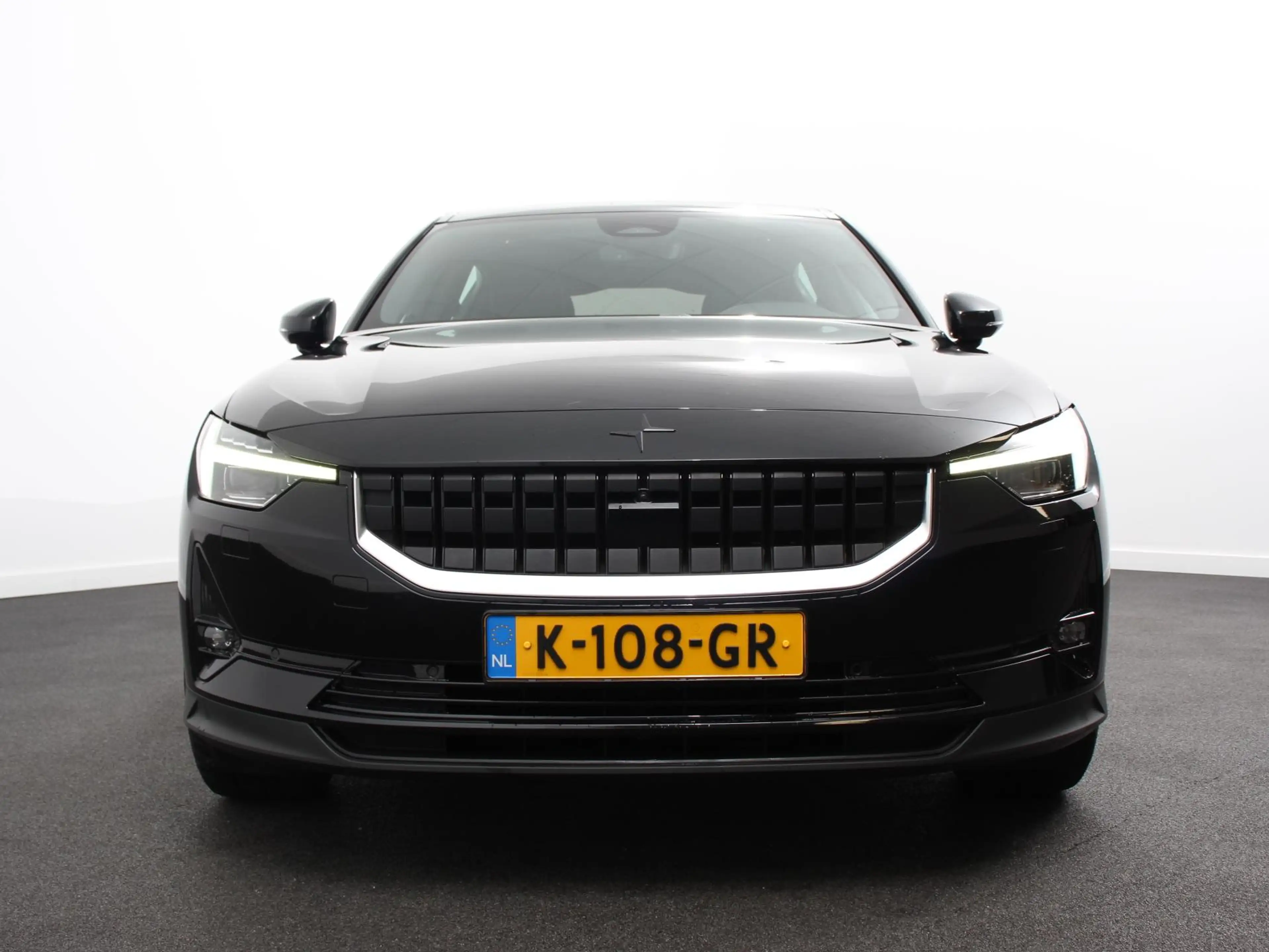 Polestar 2 Long Range Dual Motor 408pk Launch Edition 78kWh C — photo 4