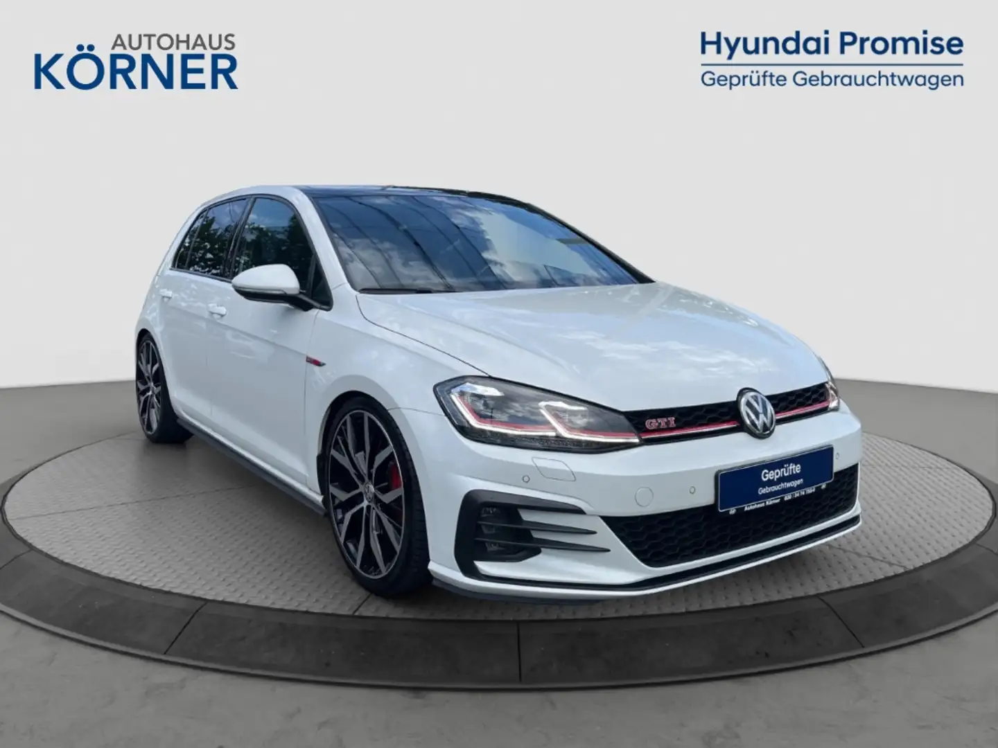 Volkswagen Golf GTI Performance 2.0 TSI DSG *PANO*LED*NAVI* Weiß - 1