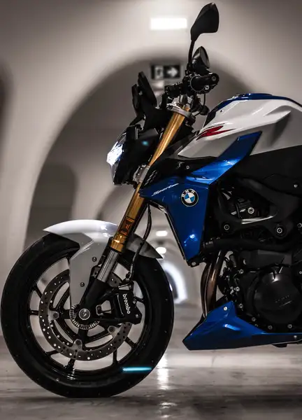 BMW F 900 R - foto 5