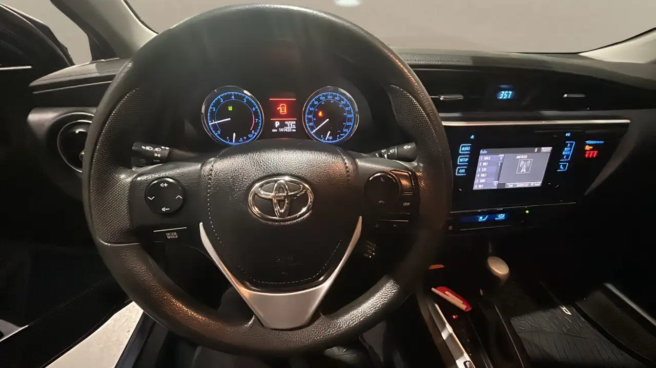 Toyota Corolla снимка Toyota Corolla