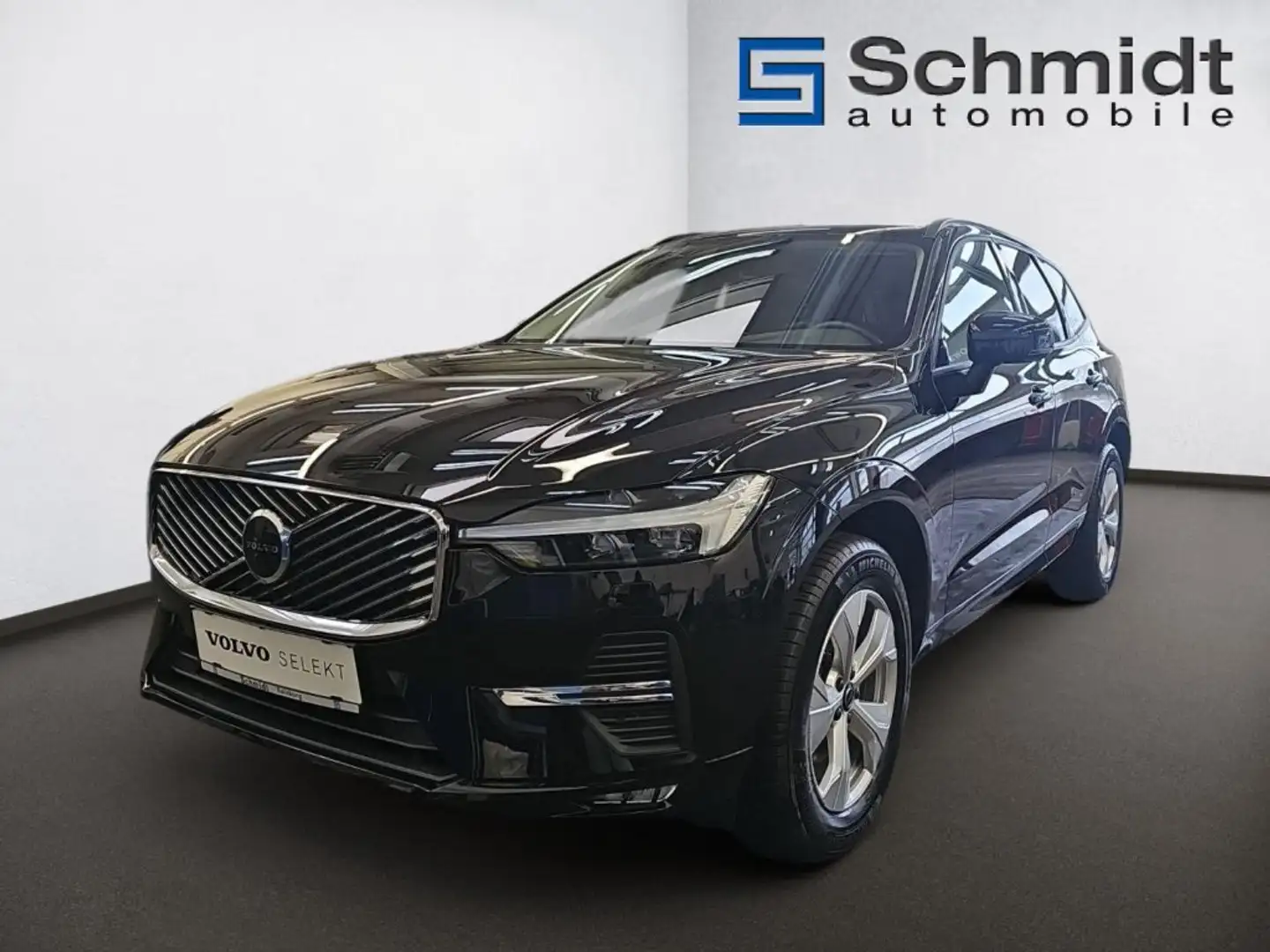 Volvo XC60 B5 AWD Core Aut. Schwarz - 1