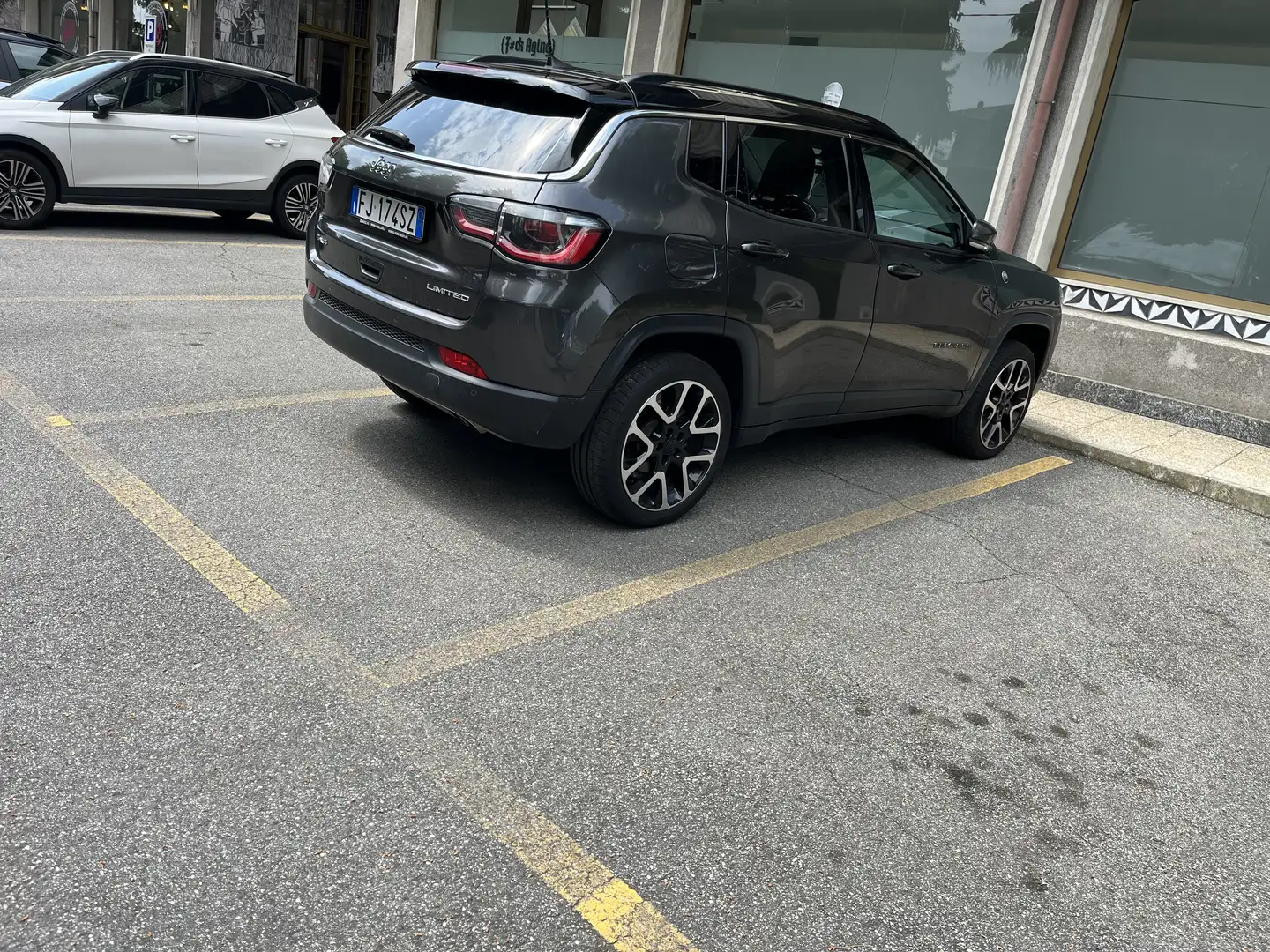 Jeep Compass 2.0 mjt Opening Edition 4wd 140cv auto - 2