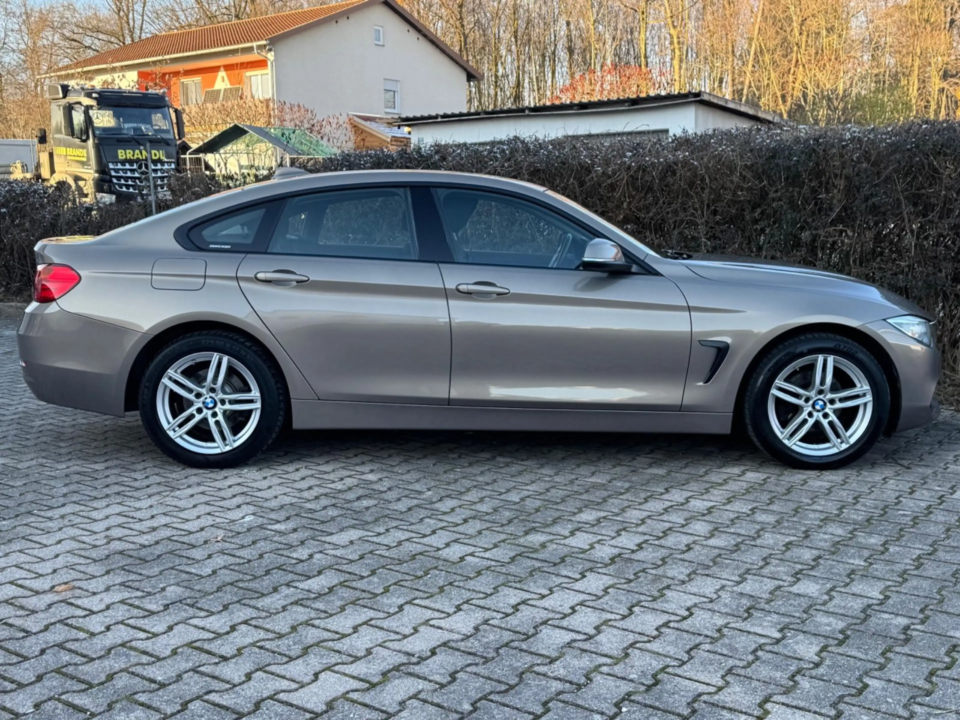 BMW 420 4 Gran Coupe 420 i xDrive 2.HAND TÜV NEU — photo 9