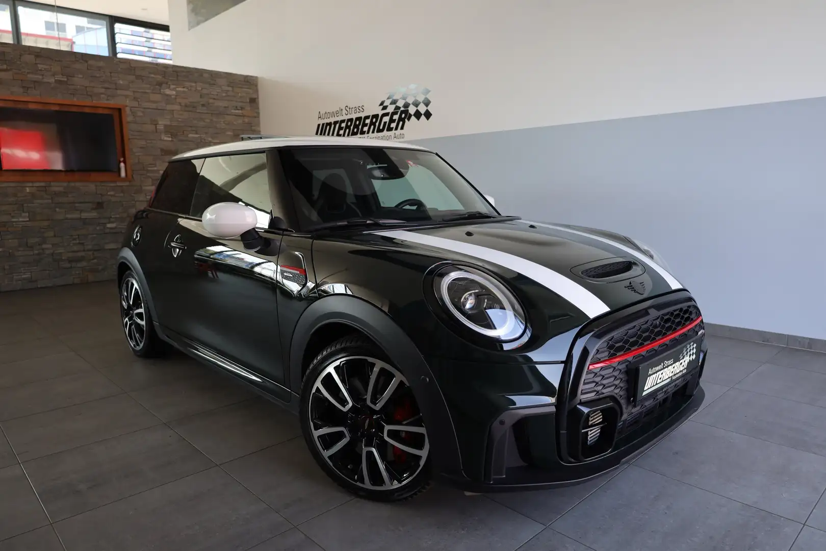MINI John Cooper Works F56 Automatik Grün - 1