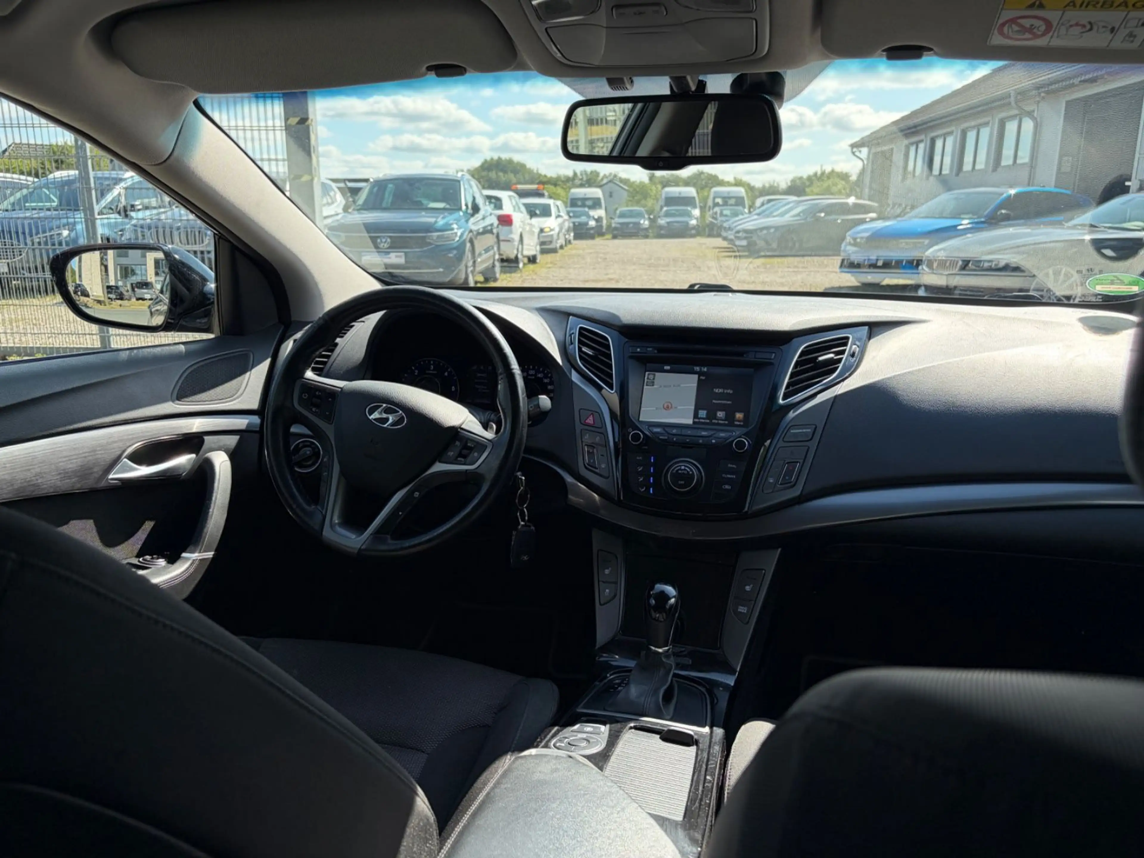 Hyundai i40 1.6 CRDi cw blue Trend Aut. Tempo Kam SHZ — photo 14
