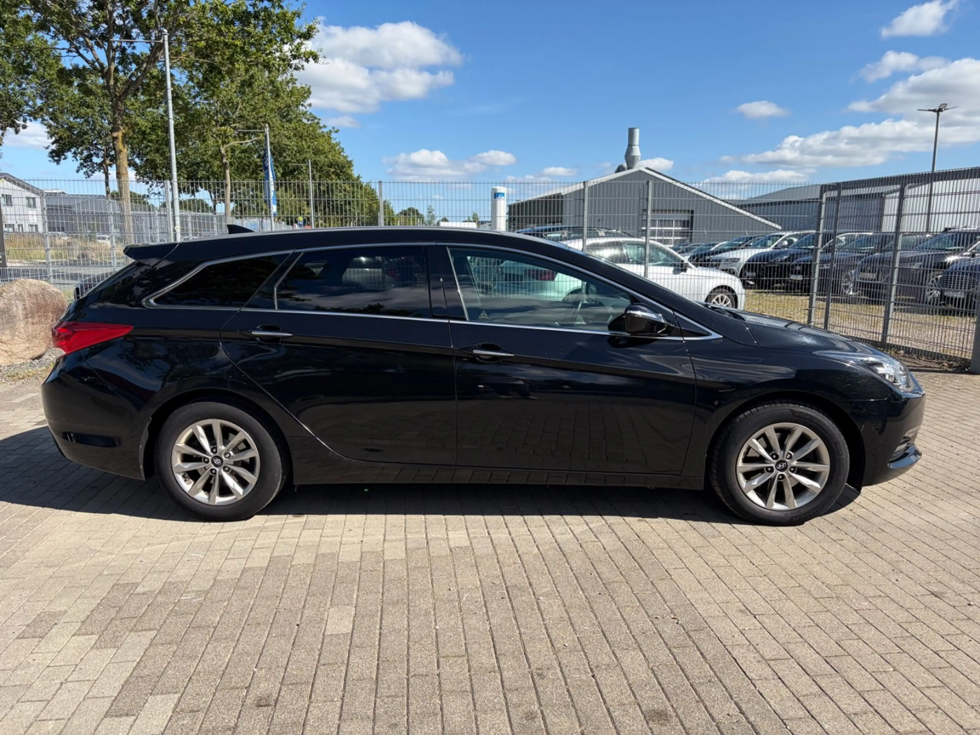 Hyundai i40 1.6 CRDi cw blue Trend Aut. Tempo Kam SHZ — photo 4