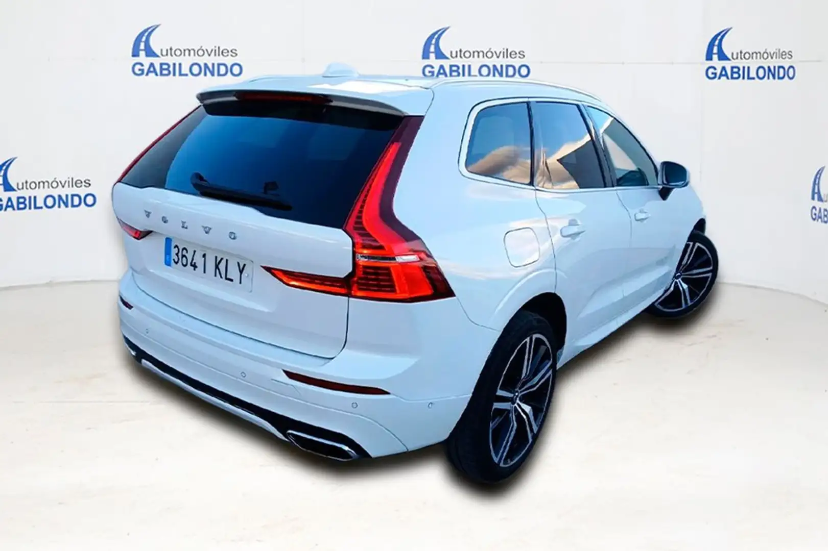 Volvo XC60 T5 R-Design Aut. 250 Weiß - 2
