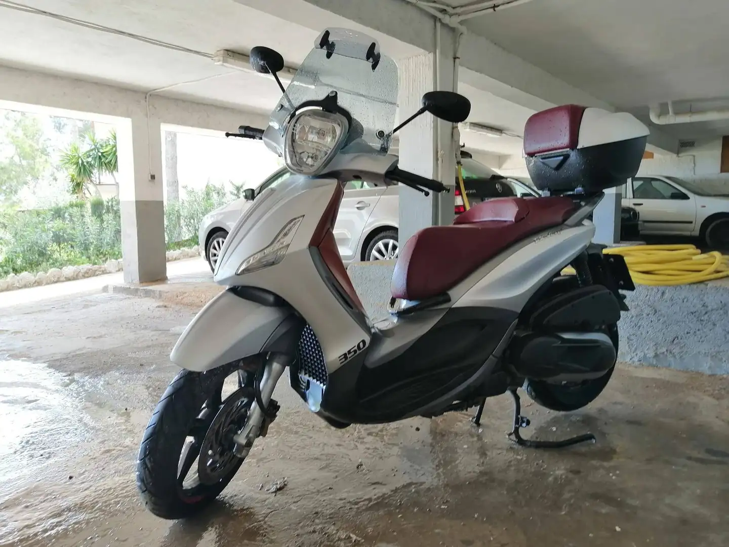 Piaggio Beverly 350 Sport Touring Plateado - 1
