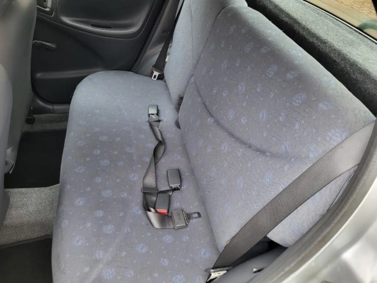 Toyota Yaris 1.0-16V VVT-i Terra met afneembare Trekhaak, foto 11