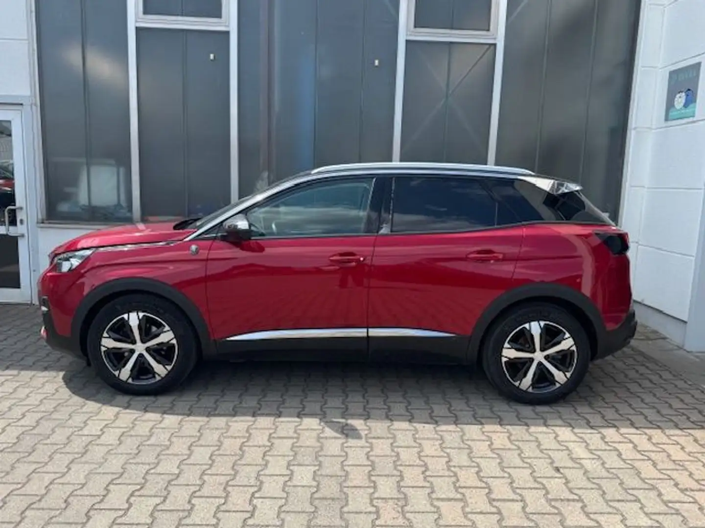 Peugeot 3008 PureTech 130 Stop & Start GPF EAT8 Crossway Rot - 2