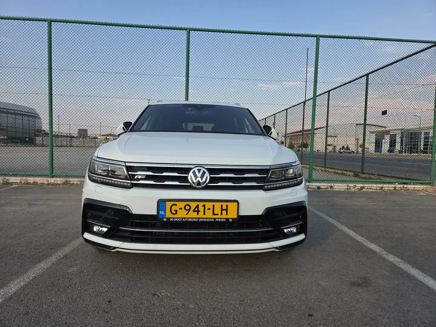 Volkswagen Tiguan Tiguan 1.5 TSI HL Business R. Allspace White - 1