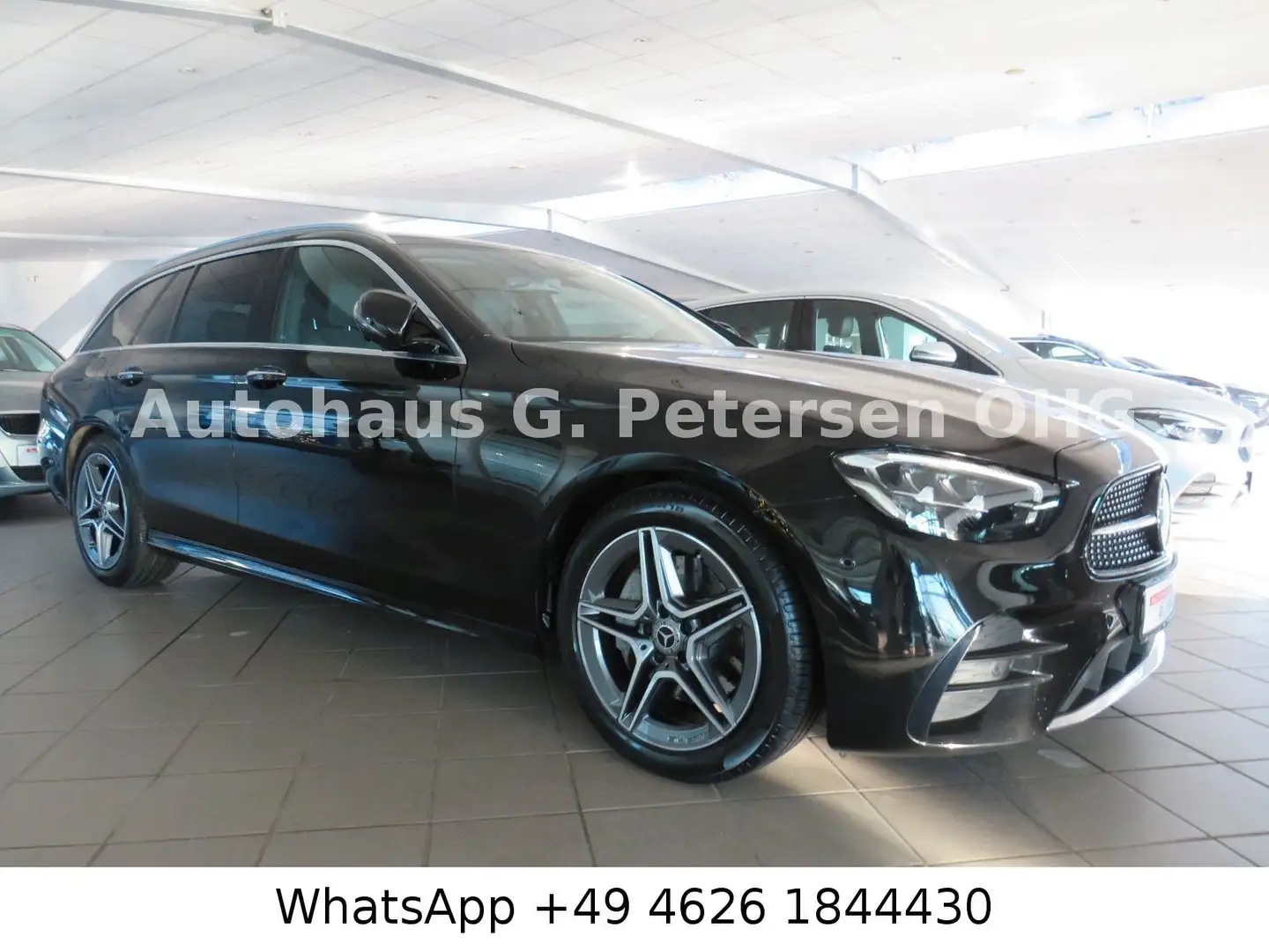 Mercedes-Benz E 220 T d*AMG*AHK*360*Fahr-P*Keyless-Go* Schwarz - 2