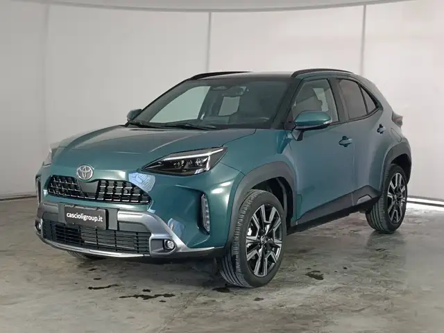 Toyota Yaris Cross 1.5h Lounge awd-i 130cv e-cvt