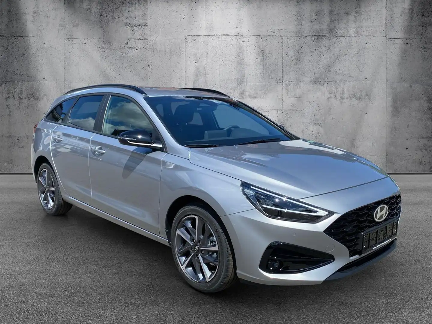 Hyundai i30 AT 1.0TGDI/Klimaauto/17Zoll/Navi/R.Kamera Silber - 2