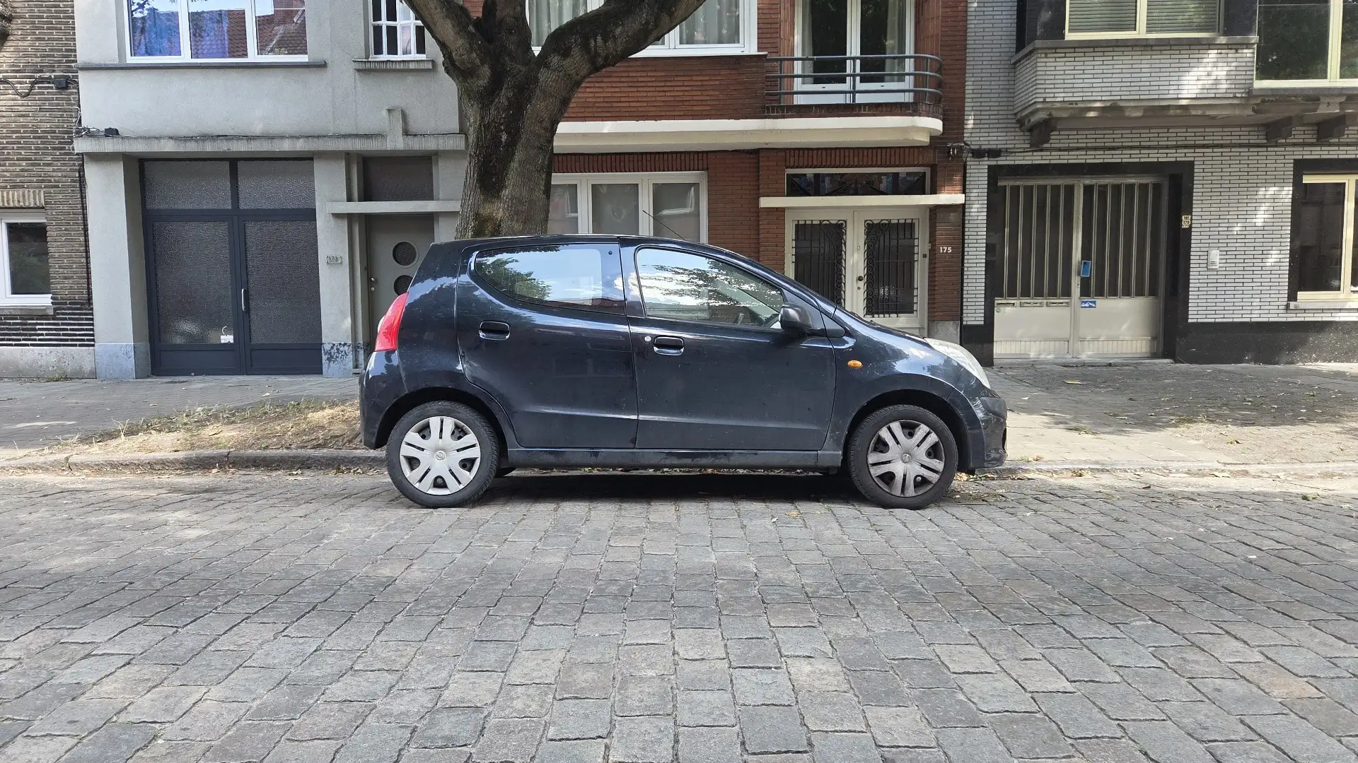Nissan Pixo 1.0 acenta - 1