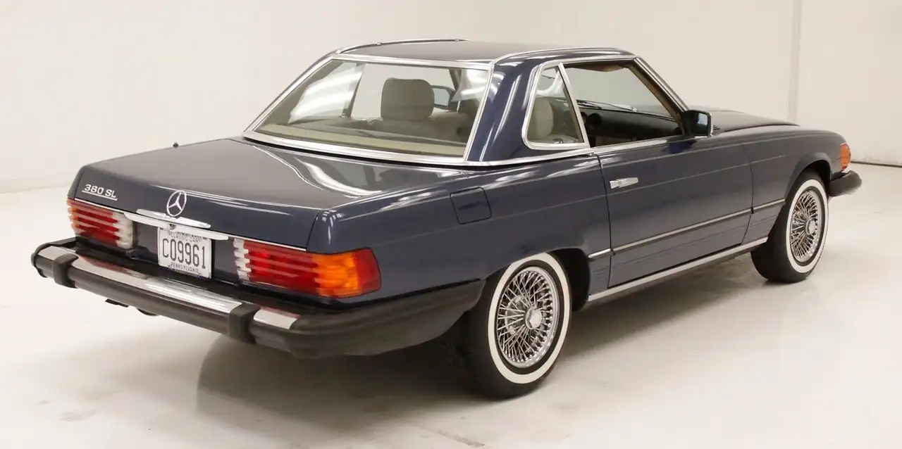 Mercedes-Benz 380 SL Convertible, foto 10