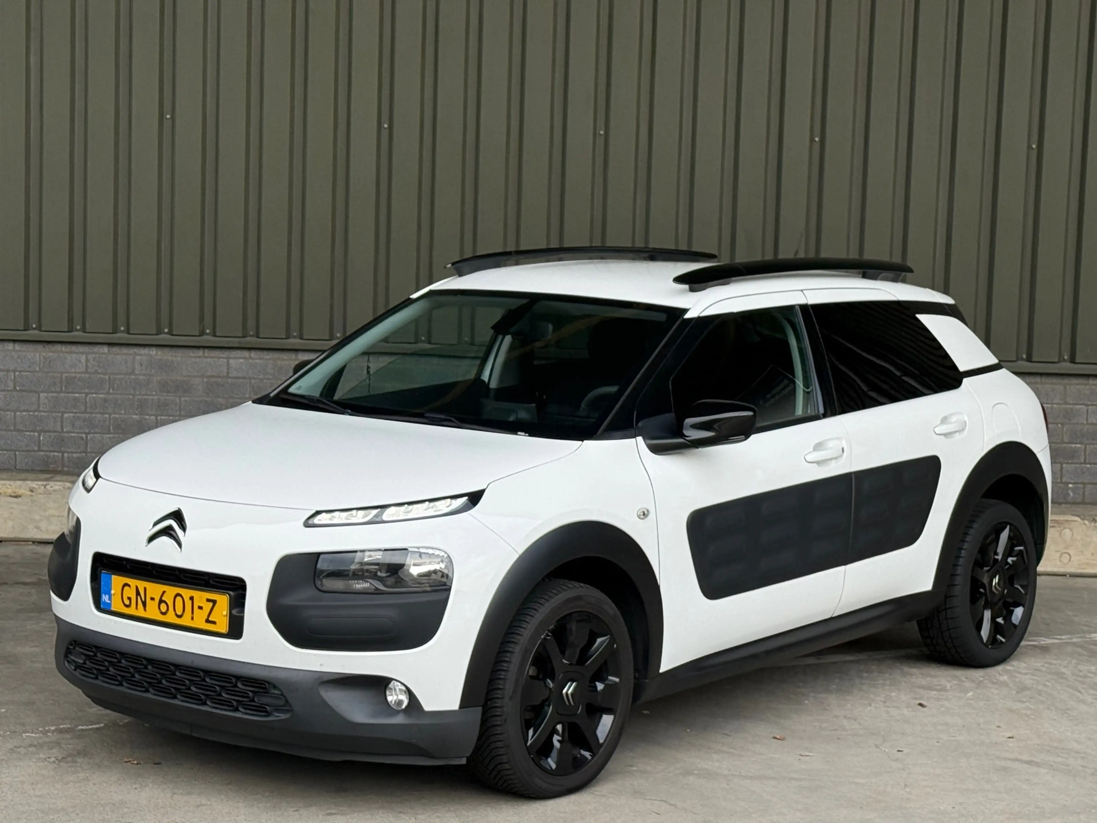 Citroen C4 Cactus 1.2 e-VTi Shine Automaat / leer / stoelverwarming — photo 9