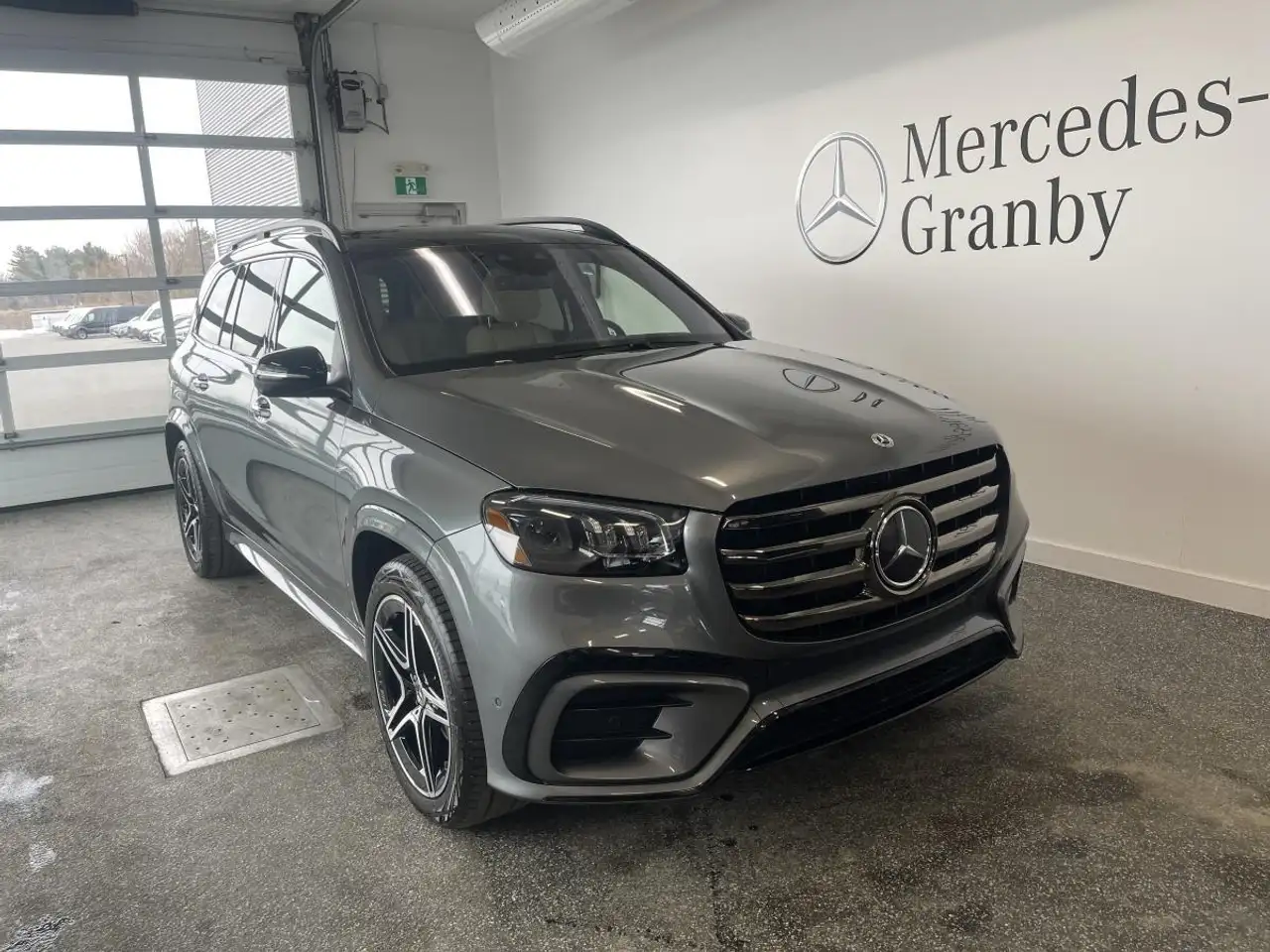2025 Mercedes-Benz GLS