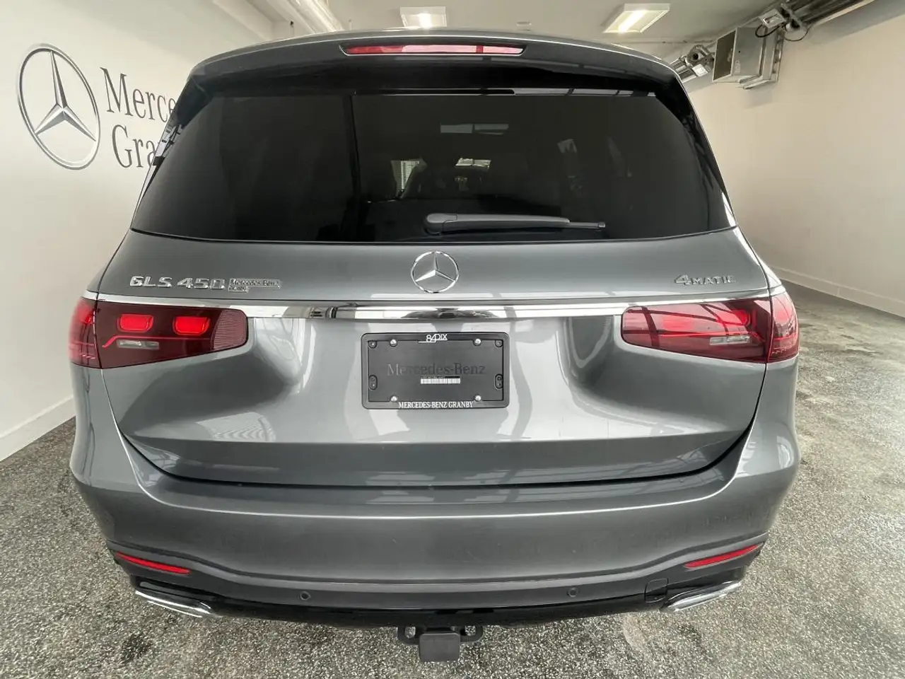 Mercedes-Benz GLS снимка Mercedes-Benz GLS
