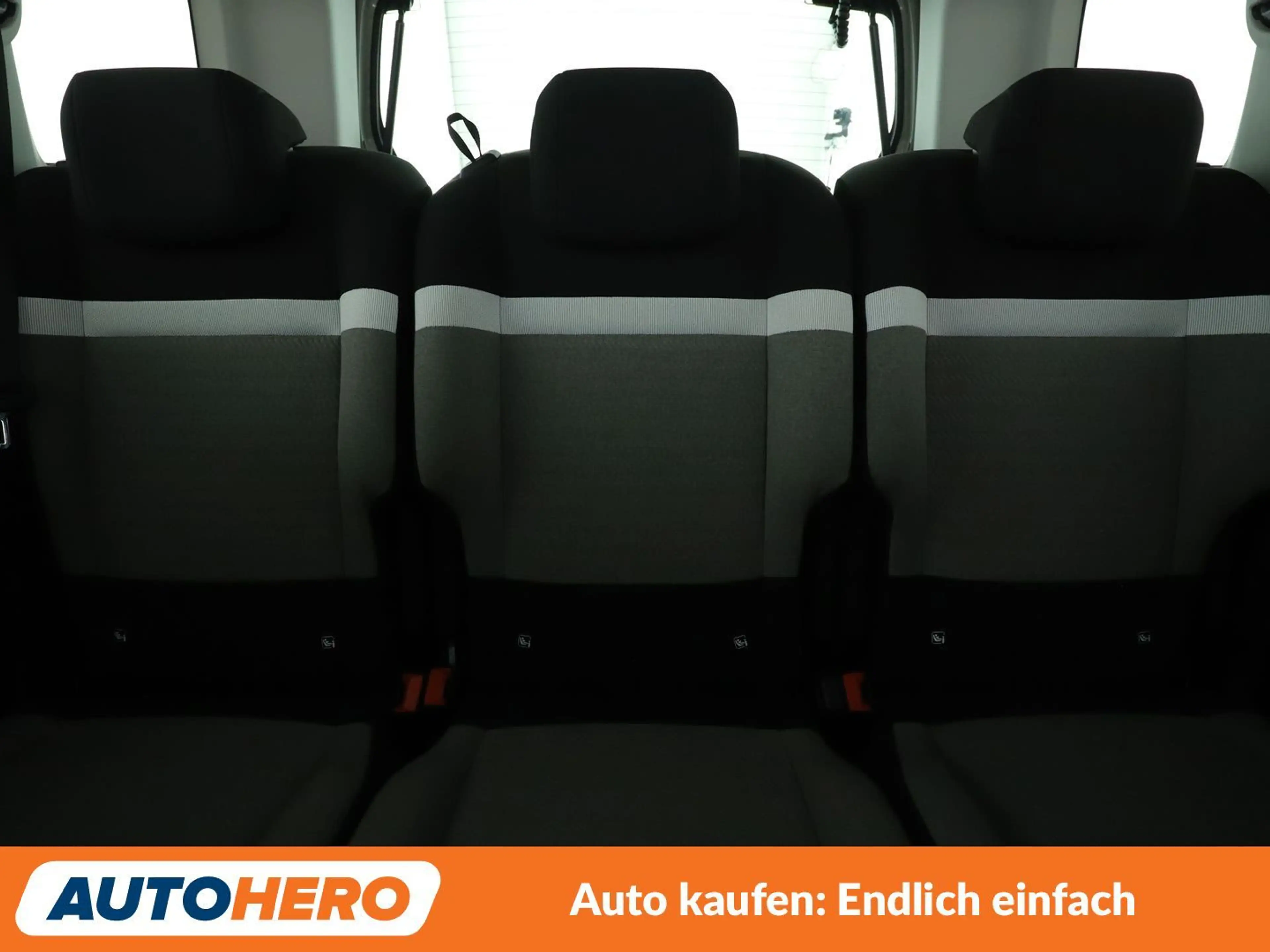 Citroen Berlingo 1.2 PureTech Shine M Aut.*NAVI*SPUR*PDC*SHZ* — photo 15