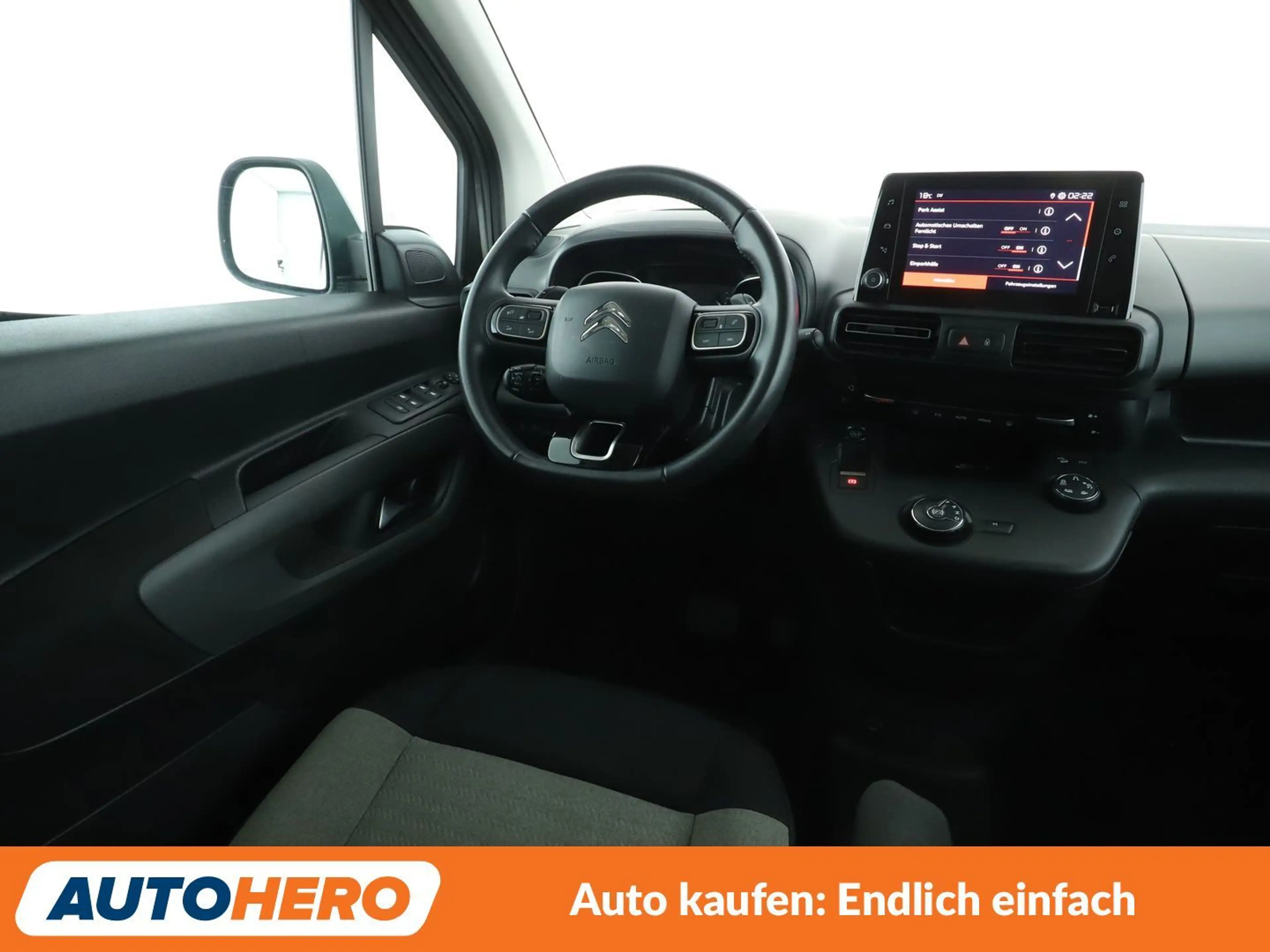 Citroen Berlingo 1.2 PureTech Shine M Aut.*NAVI*SPUR*PDC*SHZ* — photo 13