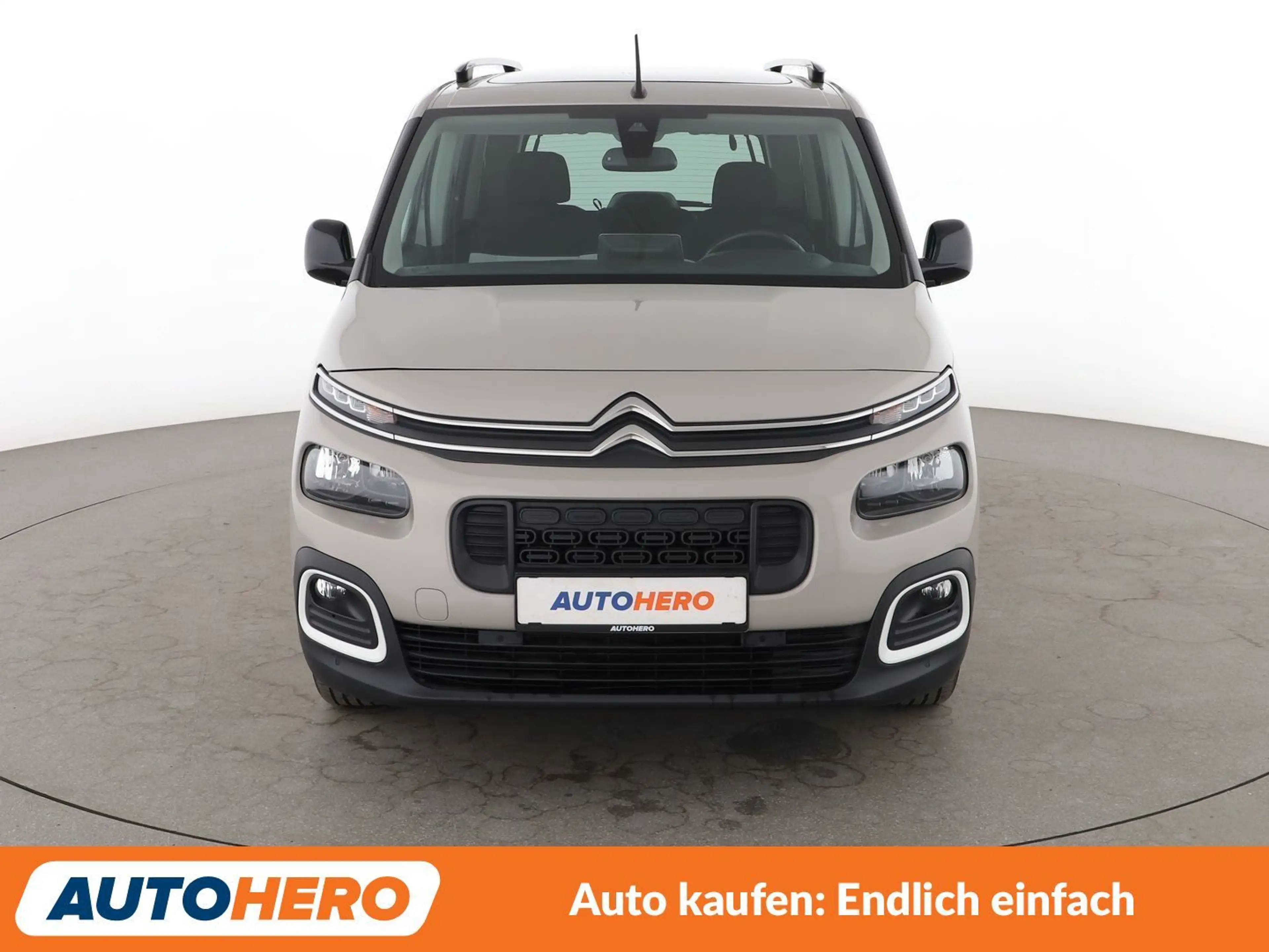 Citroen Berlingo 1.2 PureTech Shine M Aut.*NAVI*SPUR*PDC*SHZ* — photo 9