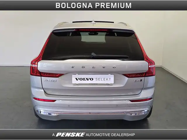 Volvo XC60 view 7