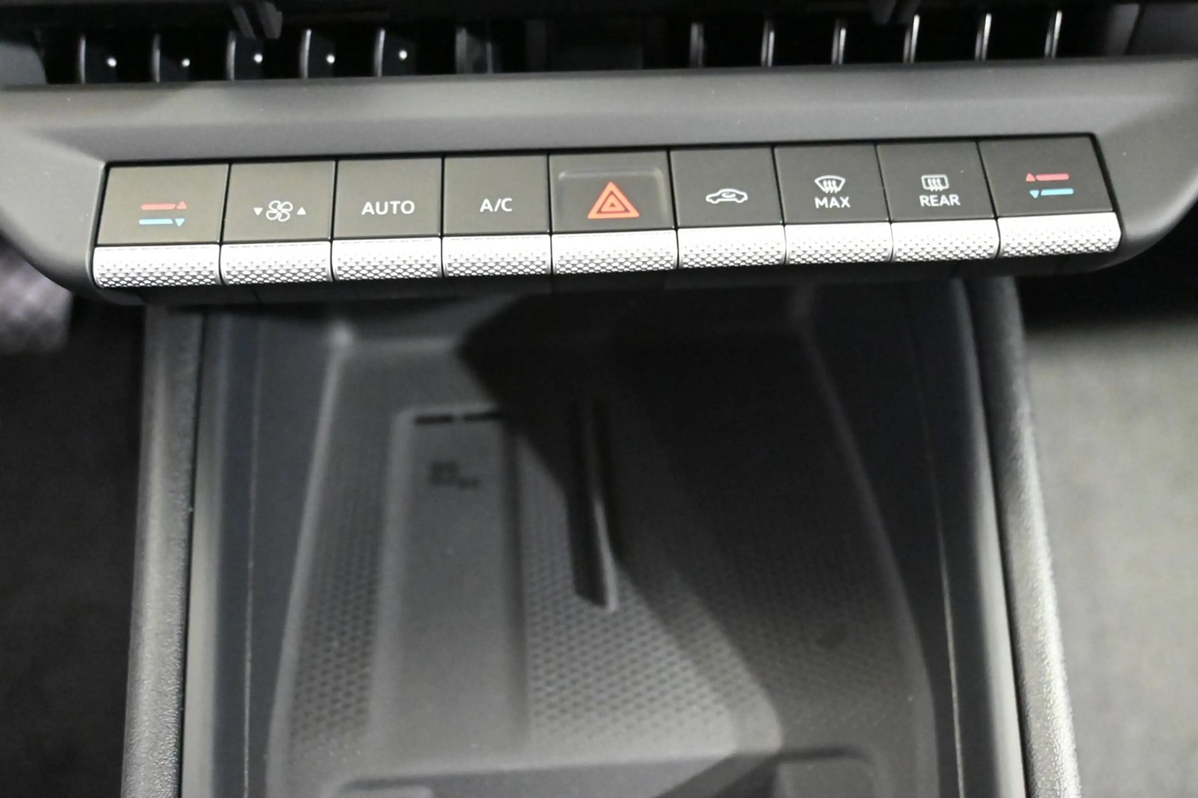 Volkswagen ID. Polo VW ID. Polo Life Edition 155 kW - 52 kWh — photo 9