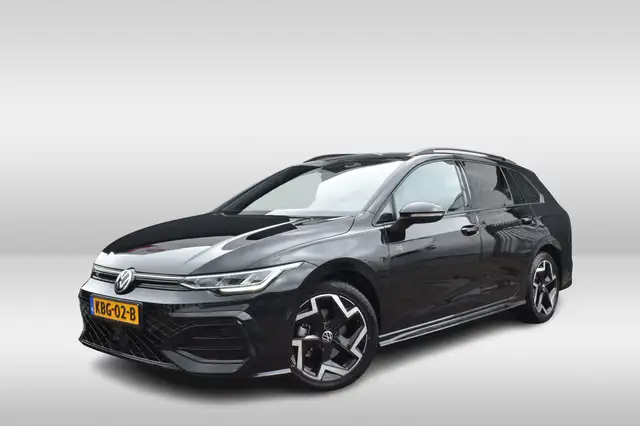 Volkswagen Golf Variant 1.5 eTSI 150pk R-Line Edition Automaat | Apple Car