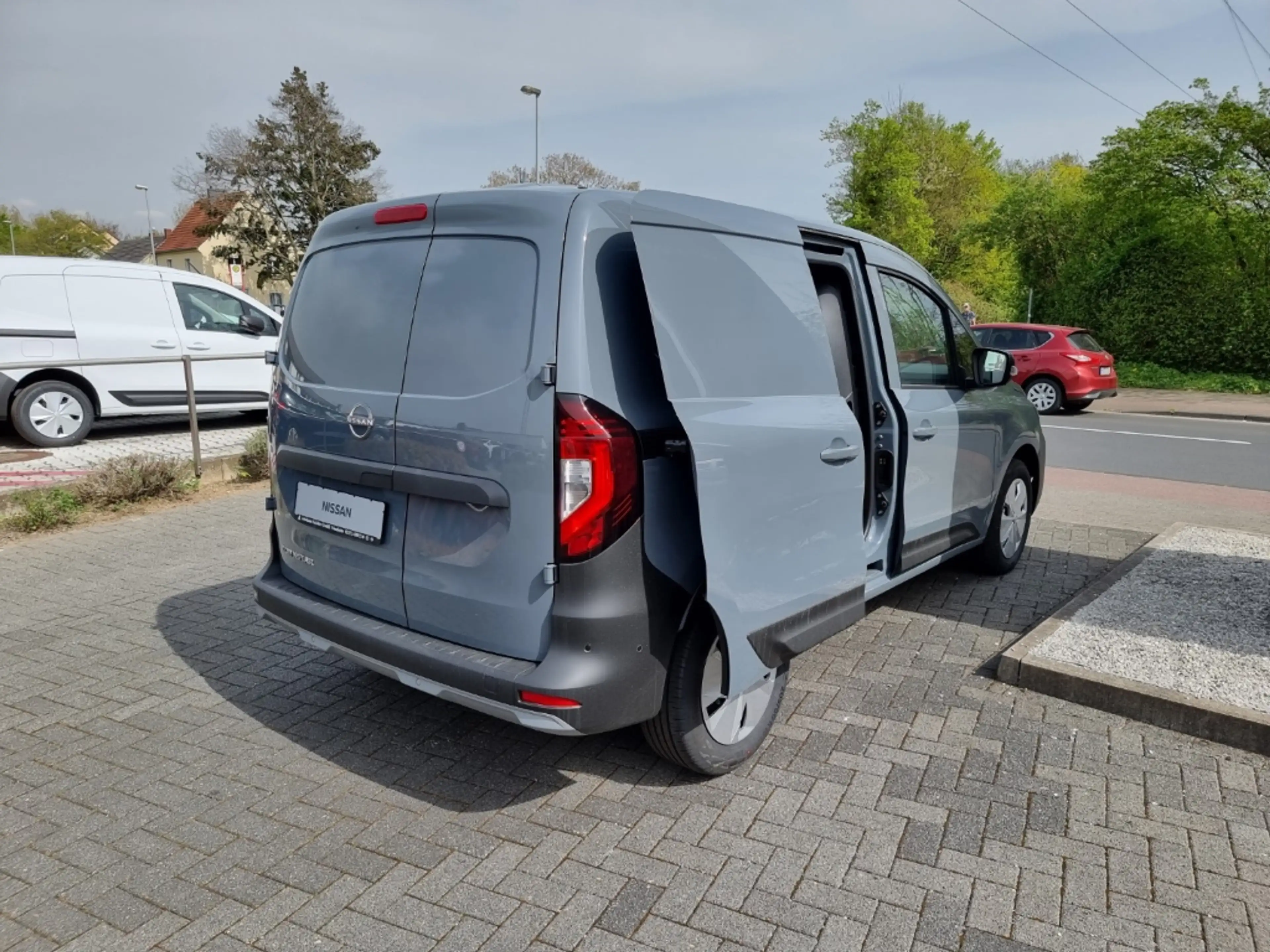 Nissan Townstar Kasten N-CONNECTA L1 2,0t DIG-T 130PS 6MT Airb-P L — photo 5