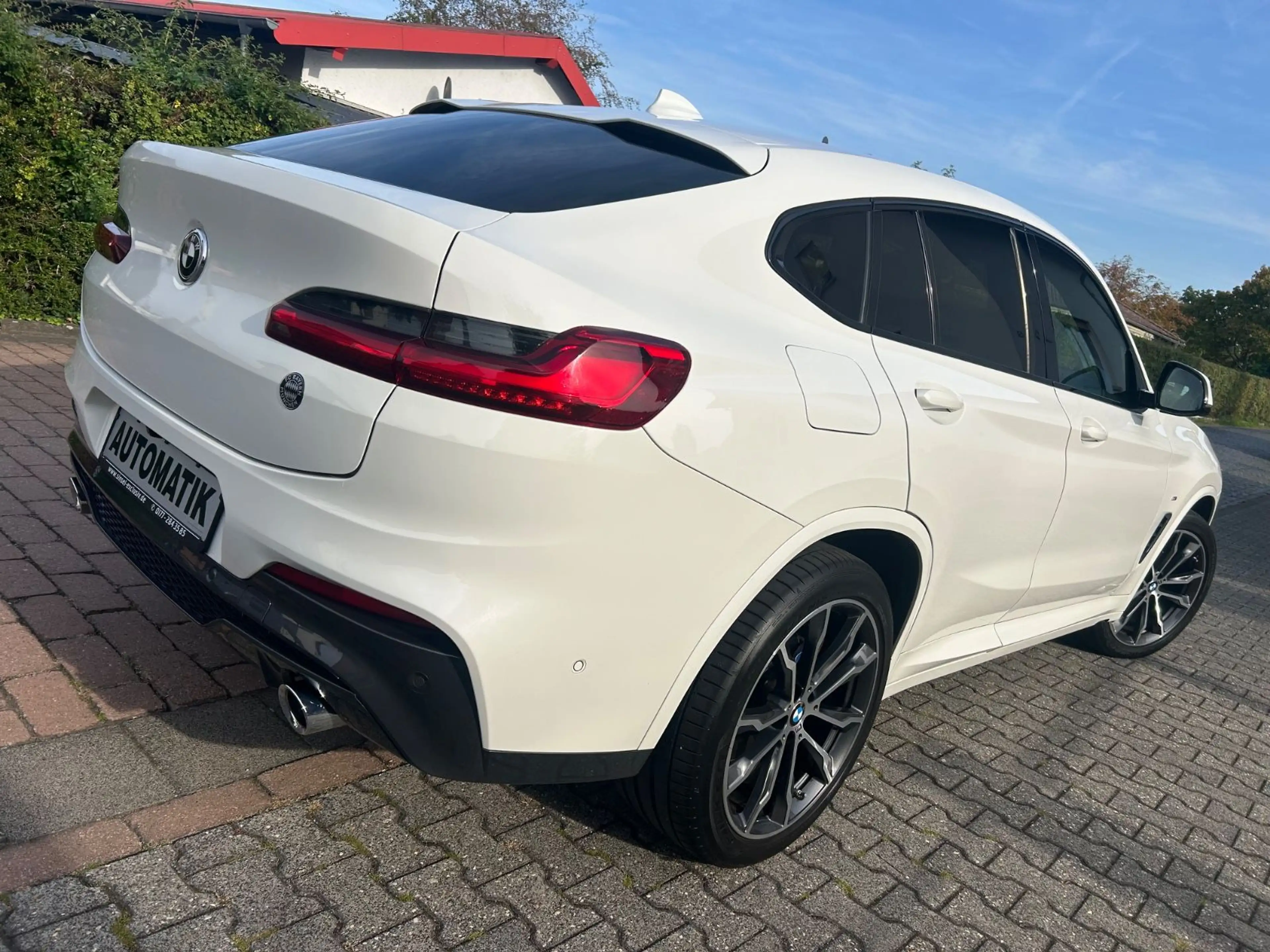 BMW X4 *3,0D*M-Paket*Leder*LED*HeadUp*20 Zoll* — photo 4