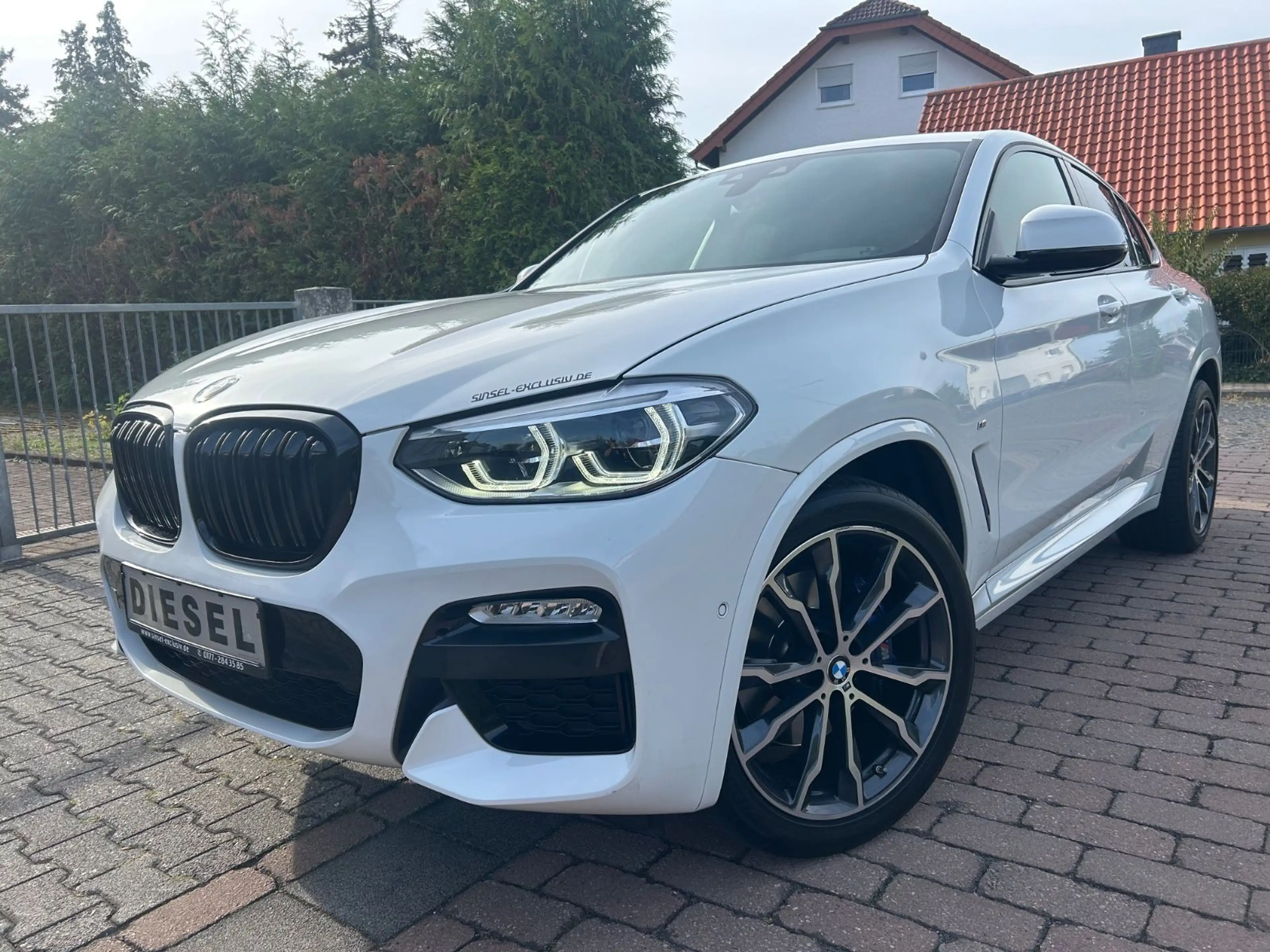 BMW X4 *3,0D*M-Paket*Leder*LED*HeadUp*20 Zoll* — photo 3