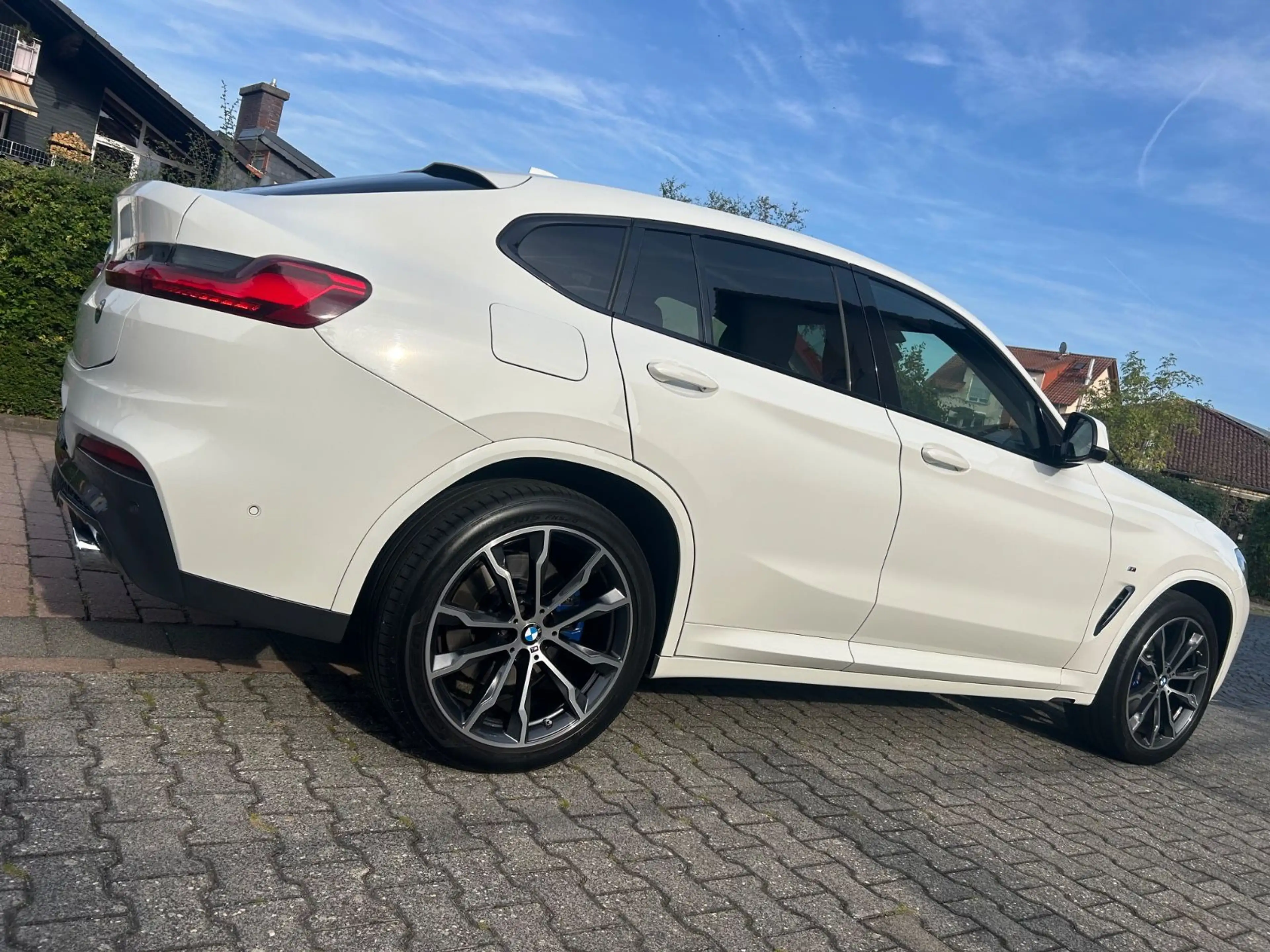 BMW X4 *3,0D*M-Paket*Leder*LED*HeadUp*20 Zoll* — photo 13