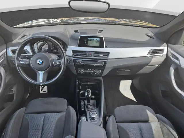 BMW X1 view 8