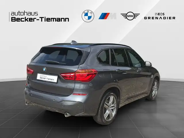 BMW X1 view 6