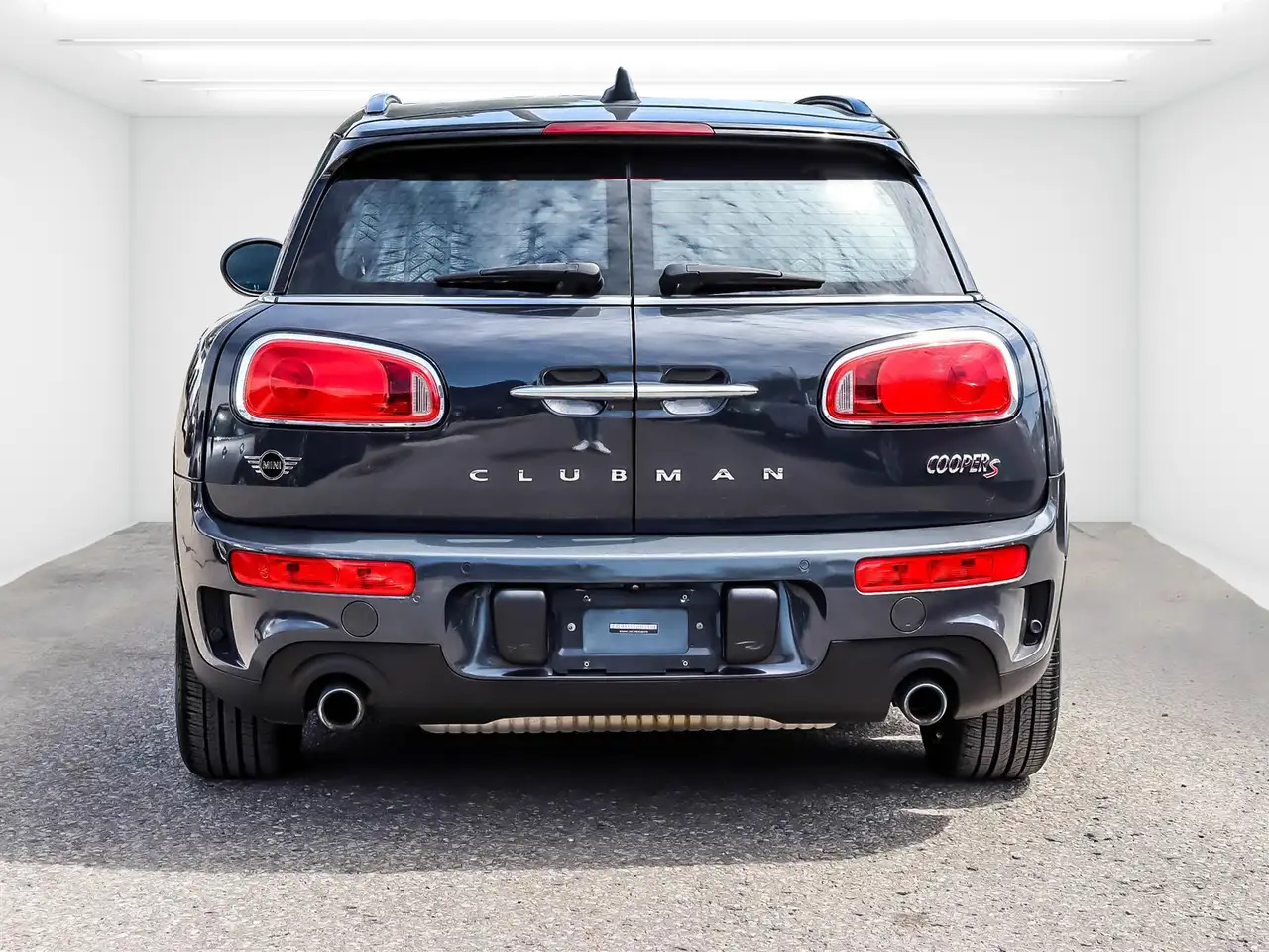 MINI Cooper Clubman снимка MINI Cooper Clubman