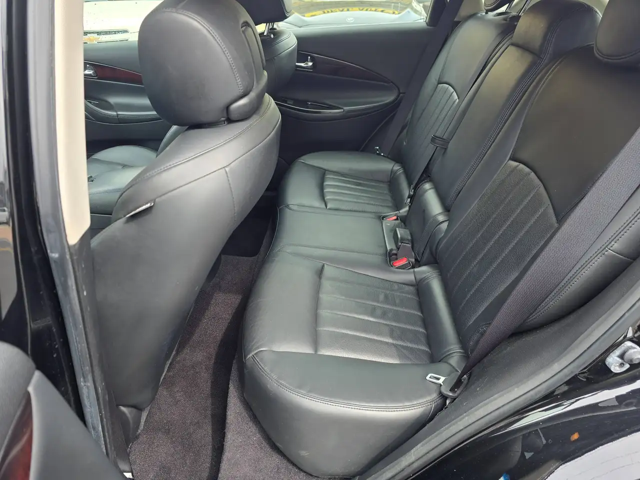 Infiniti QX50 снимка Infiniti QX50