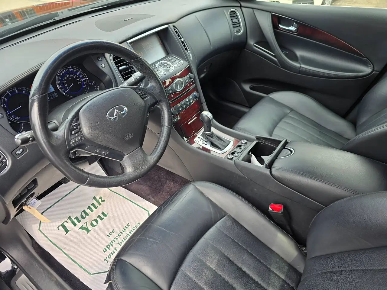 Infiniti QX50 снимка Infiniti QX50