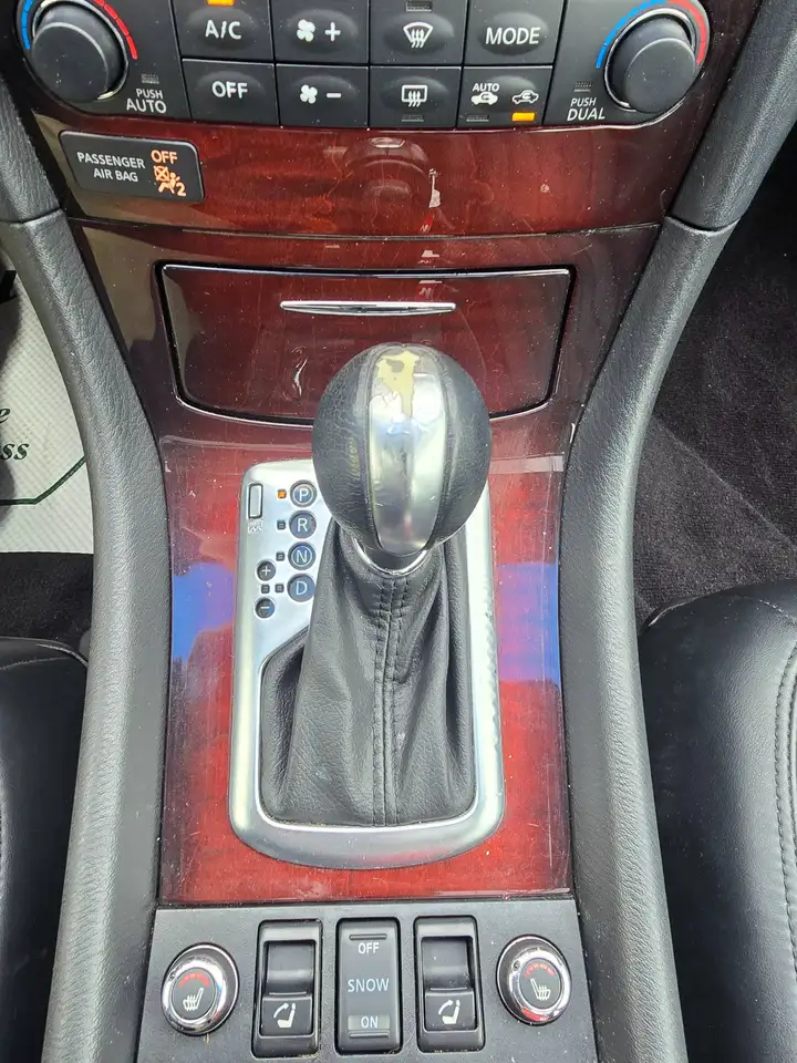 Infiniti QX50 снимка Infiniti QX50
