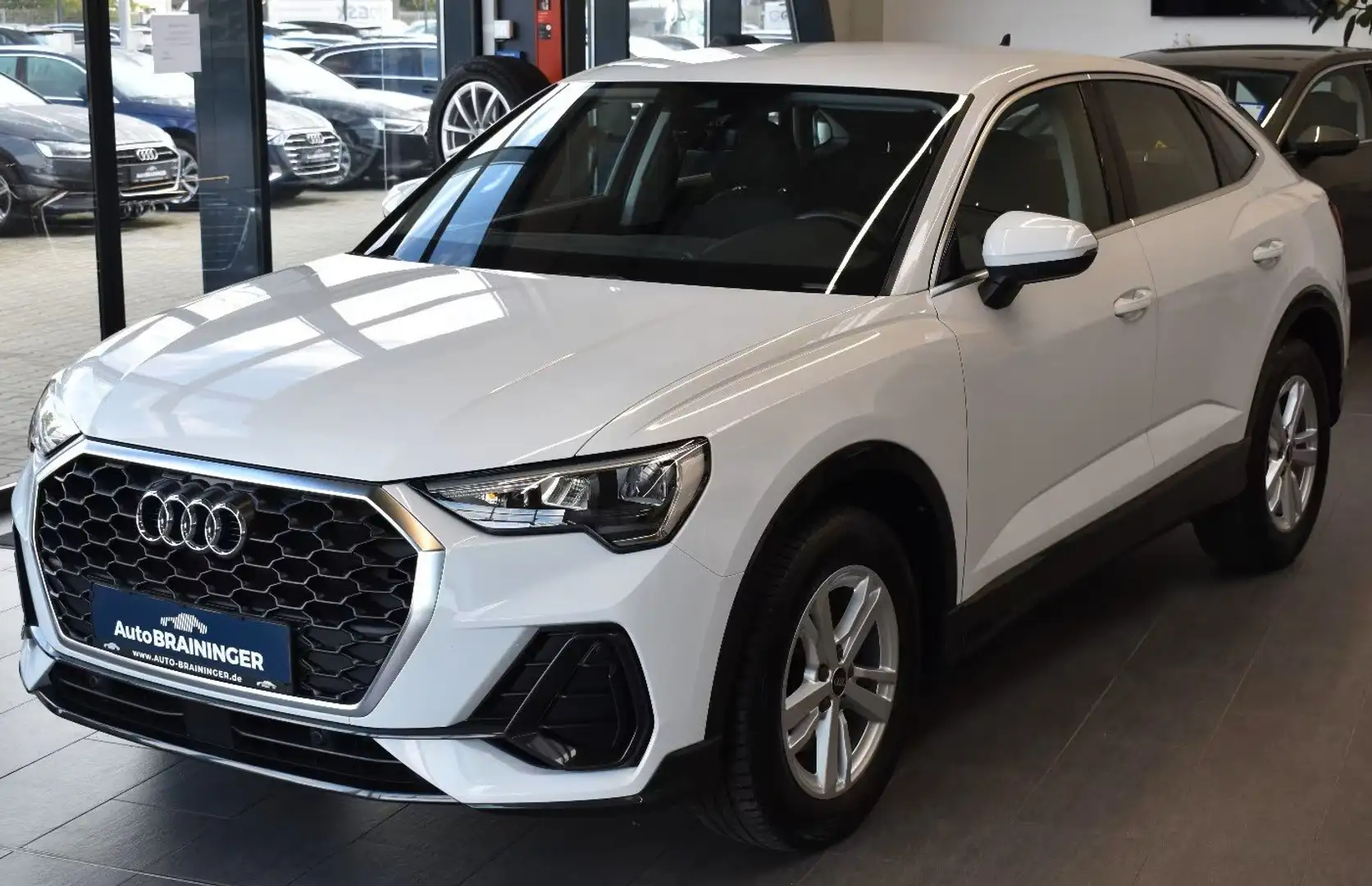 Audi Q3 Q3 Sportback 35 2.0 tdi S line s-tronic LED 2022 Bianco - 1