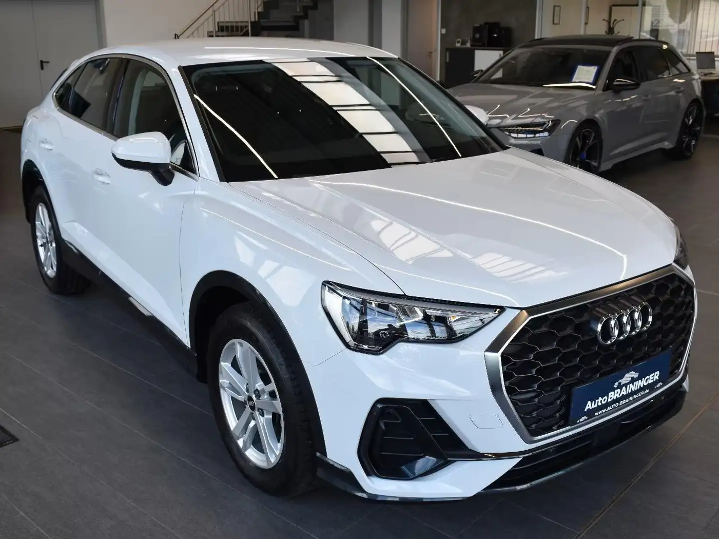 Audi Q3 Q3 Sportback 35 2.0 tdi S line s-tronic LED 2022 Bianco - 2